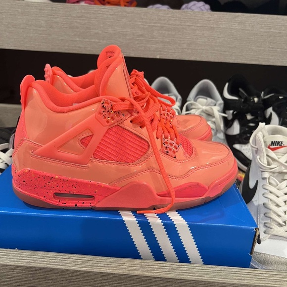 Hot punch sneakers Jordan 4 retro size 6 - Picture 2 of 4